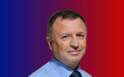 Συνέντευξη στα «Π» παραχώρησε ο Οικονομολόγος και Επιχειρηματίας Απόστολος Βλάχος, ο οποίος είναι Υποψήφιος Ευρωβουλευτής με το κόμμα ΔΗΜΟΚΡΑΤΕΣ του Ανδρέα Λοβέρδου